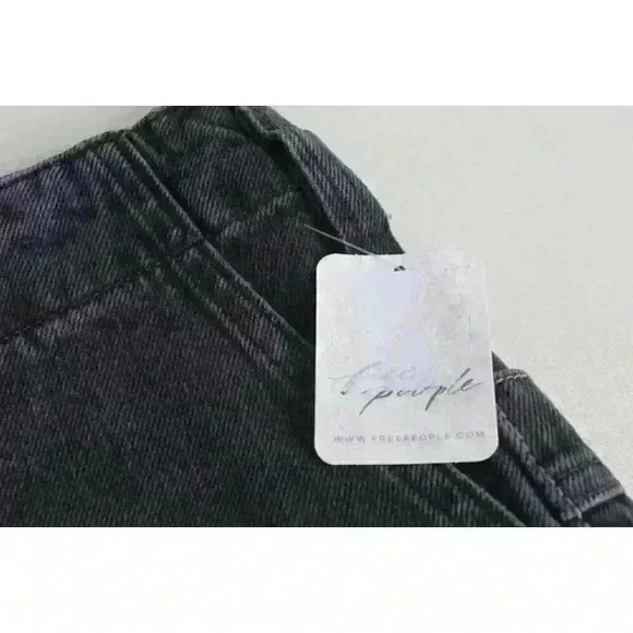 Free People We The Free Black Major Leagues Mid-Rise‎ Cuffed Jeans Size 29 NWT - Picture 10 of 16
